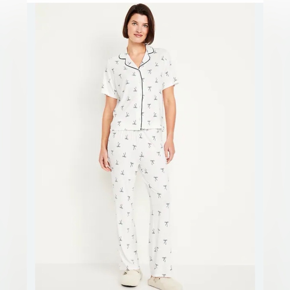 Old Navy Bow print White and Black Pajama Set XXL